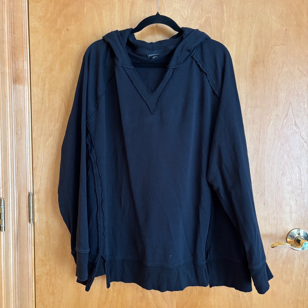 Torrid Women's Plus Size‎ 0 Hoodie Black Pullover V Neck Raw Edge Comfy Casual